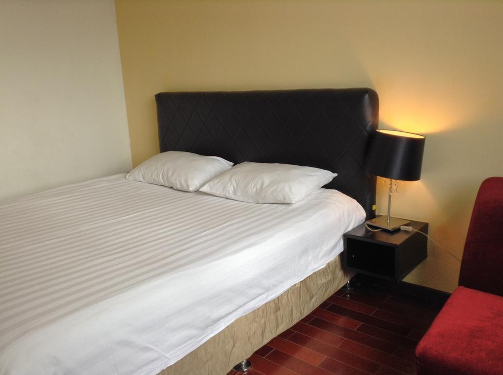 Fx Hotel East Lake Park Shenzhen Dış mekan fotoğraf
